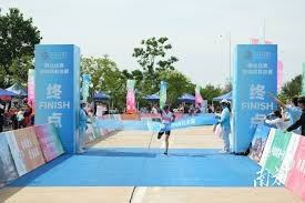 多伦多蓝鸟队宣布与核心强打包蒂斯塔签下一份 1+1 合约